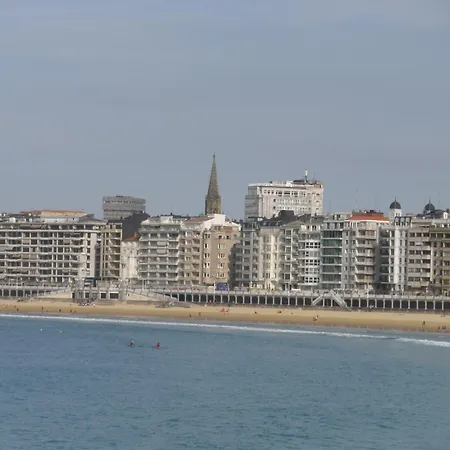 4 Pl 5 Min Playa Wi Fi Apartment