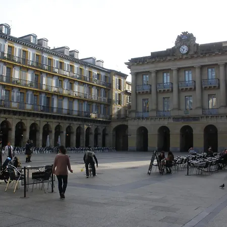 4 Pl 5 Min Playa Wi Fi Apartment San Sebastian